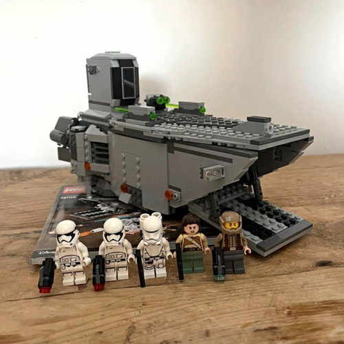 Lego star wars first order - star,