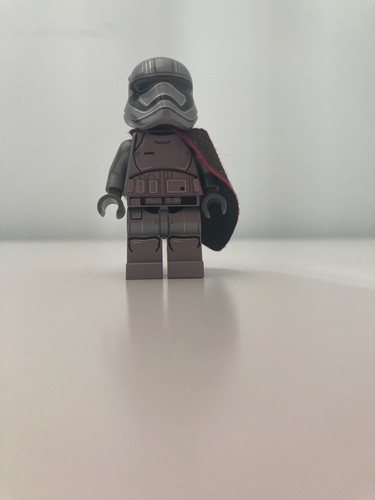 Lego star wars captain phasma - lego,